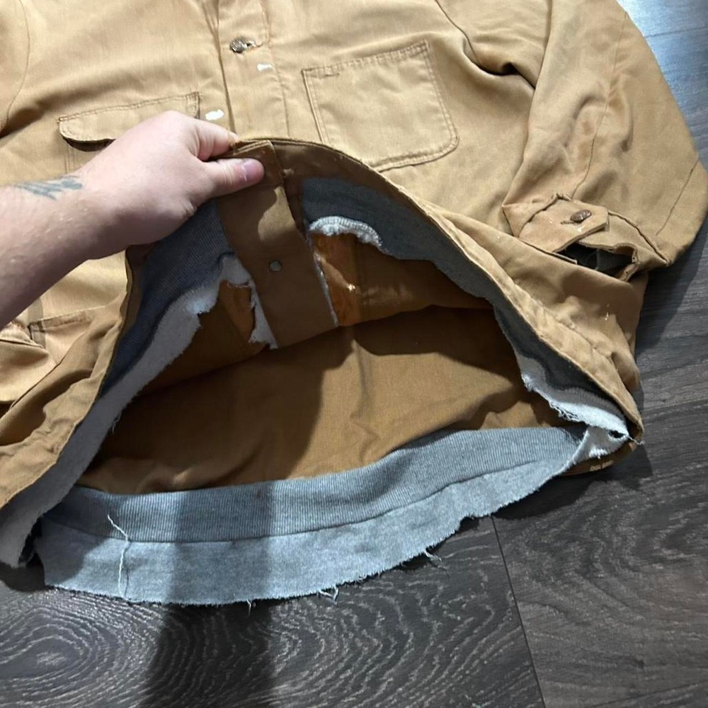 Vintage 80s men's distressed tan button up hunting jacket - Picture 3 of 5